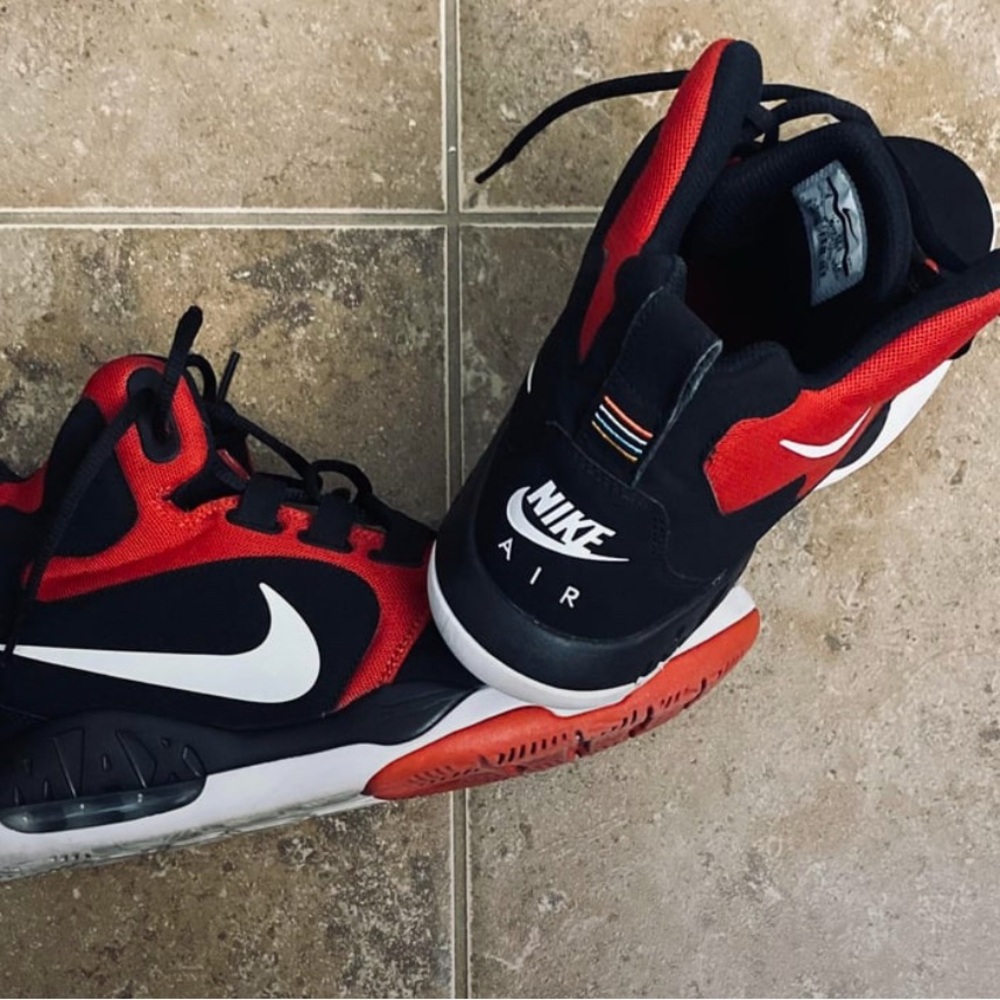 Nike Air Max Conversion Men’s Sneakers – Black/Red/White – Size 10